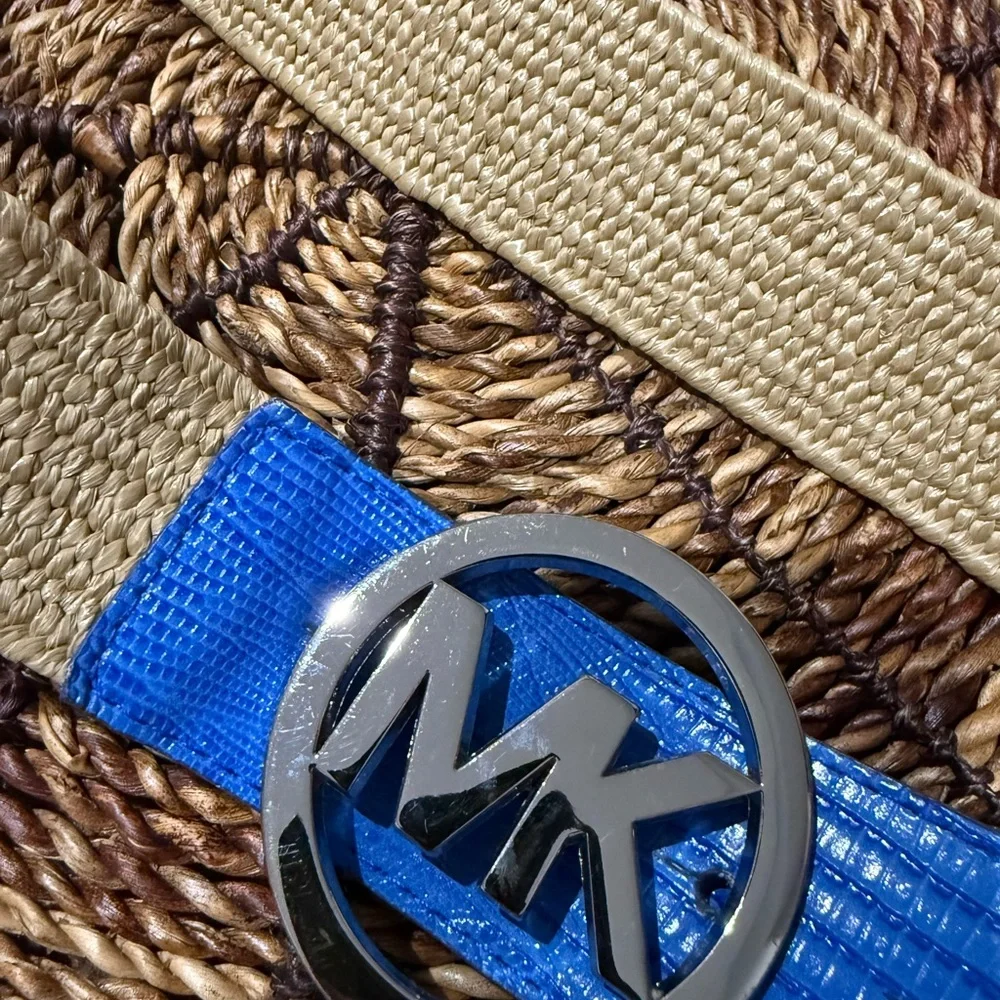 Michael Kors Stretch Straw Belt MK Logo‎ Buckle Sz L 39” Blue Silver Embossed